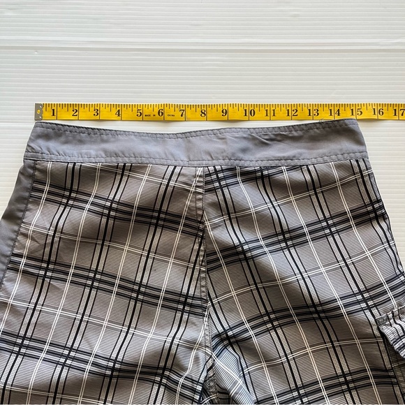 Men’s OP Ocean Pacific Board Shorts Gray Plaid Size 30 Waist - Picture 8 of 10